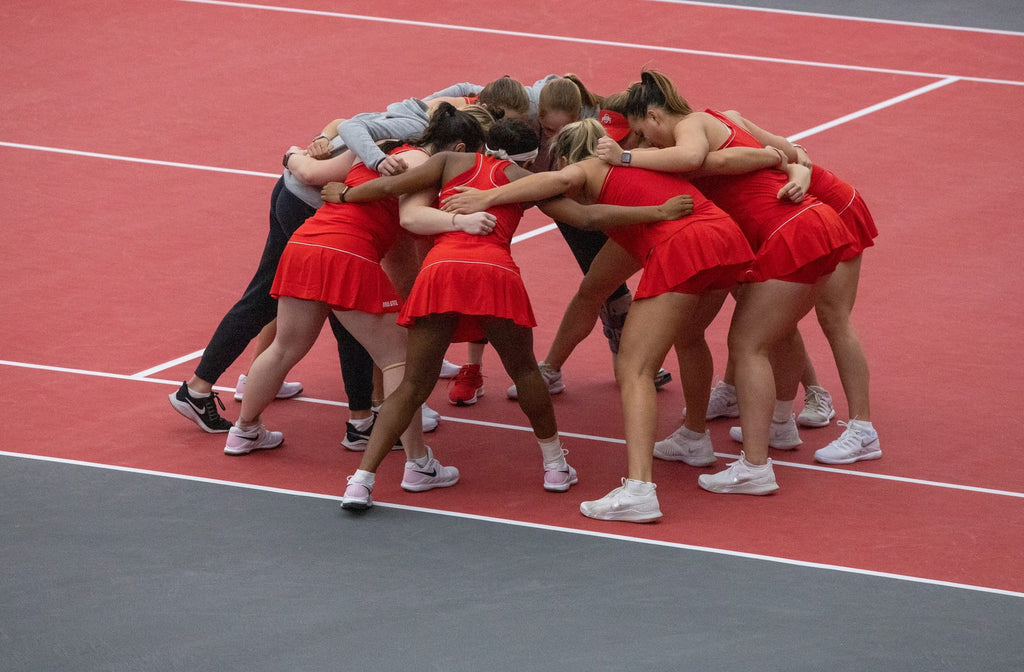 Women’s Tennis: No. 8 Ohio State earns senior day victory, wins 7th straight over Iowa