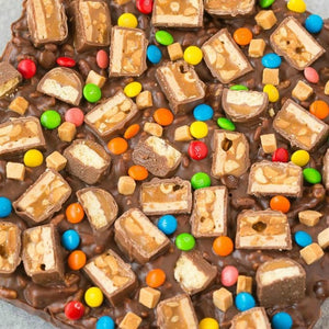 Gluten Free Candy Crunch Bars (Vegan, Dairy Free) is the perfect use of leftover Halloween or party chocolate bars and sweets! Customizable, versatile and ready in minutes, this fool-proof no bake bar recipe can be adapted to suit a gluten-free,...