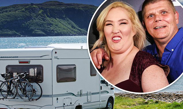 Mama June is 'no longer living' in her Georgia home and bought an RV to travel with boyfriend Geno