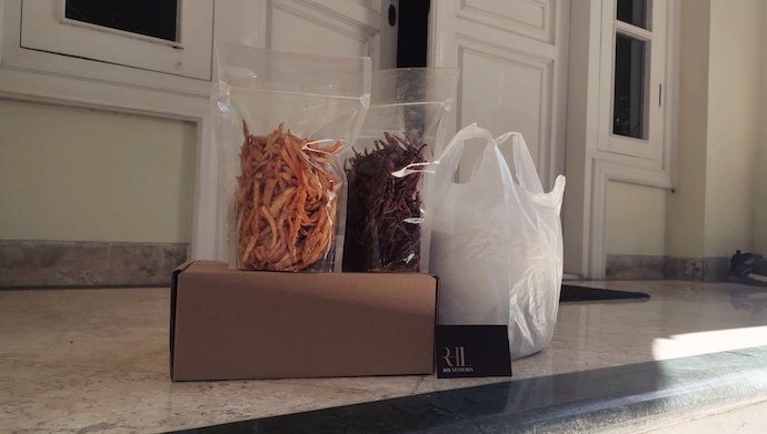 Can contactless delivery close the social distancing gap?