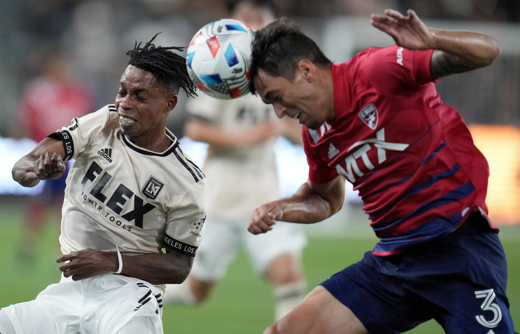 Carlos Vela gets his 1st goal of season as LAFC blanks FC Dallas
