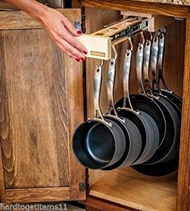 Discover the single glideware cookware organizer with 7 hooks
