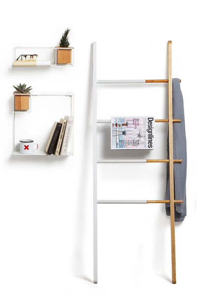 Storage umbra hub ladder adjustable clothing rack for bedroom or freestanding towel rack for bathroom expands from 16 to 24 inches with 4 notched hooks white natural
